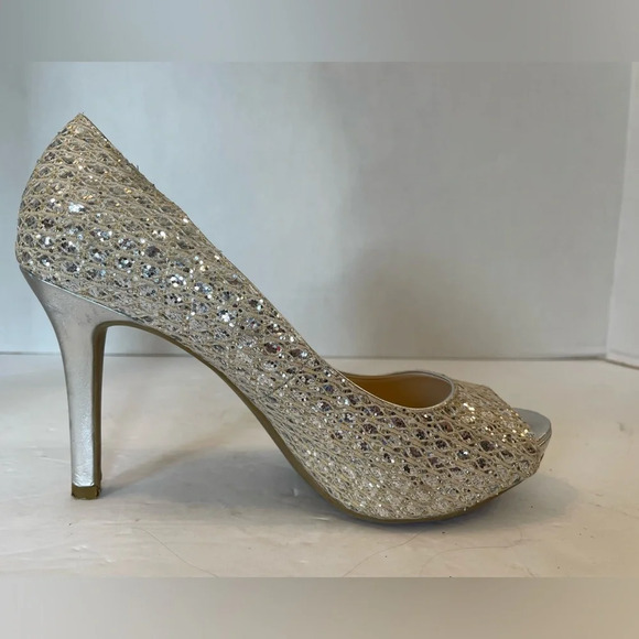 Coach Silver Glitter Peep Toe Stilettos Heels Shoes Size 8 1/2 M - Picture 5 of 12